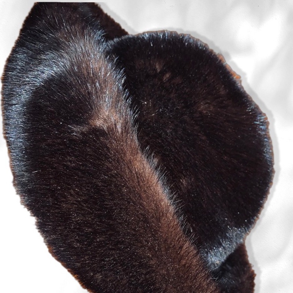 Dittrich Furs Mink Hat View 2